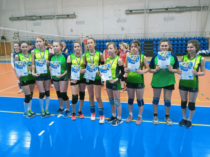 Женская команда п. Холбон стала серебряным призером Открытого Первенства Забайкальского края по волейболу